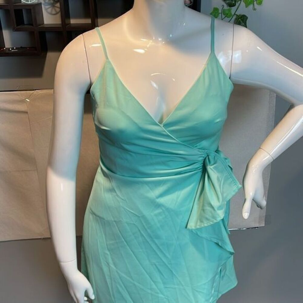 Cupshe Seaglass Overlap Neckline Asymmetrical Dress Bow V-Neck Size L RefCPS082 - Picture 7 of 10
